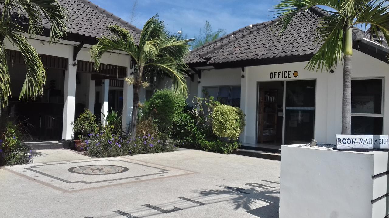 Gili Palms Resort Gili Trawangan Exterior foto