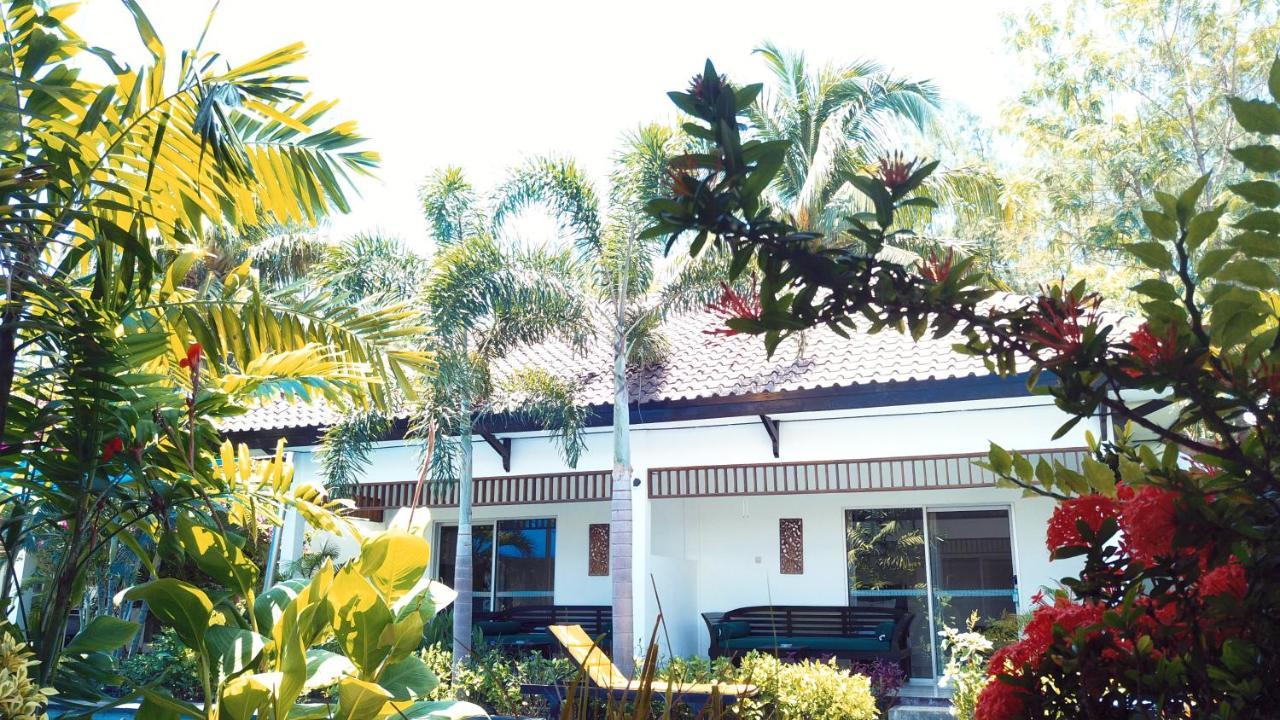 Gili Palms Resort Gili Trawangan Exterior foto